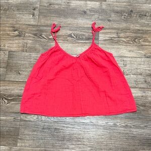 Old Navy Women's Bright Red Tank Top